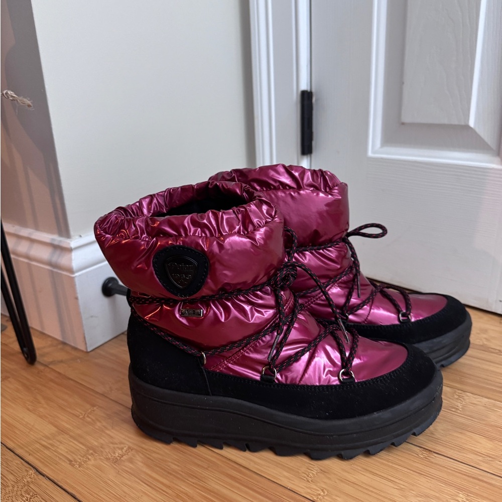 Pajari Burgundy Quilted Boots
